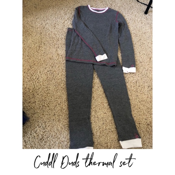 Cuddl Duds Other - Cuddl duds pj/thermal skiing outfit